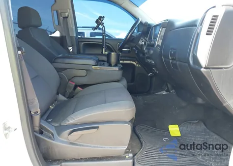 2016 Chevrolet Silverado 1500 1Lt/2Lt from USA, damaged, VIN 3GCUKREC0GG192545